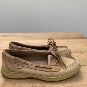 Sperry boat shoes - size 7,5